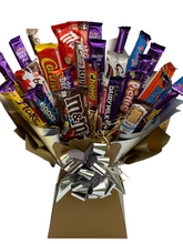 Load image into Gallery viewer, Mixed mega 25 bars chocolate bouquet hamper