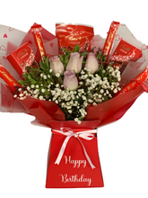 Load image into Gallery viewer, Fresh flower & lindor chocolate bouquet
