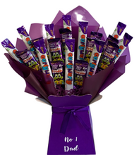 Load image into Gallery viewer, Personalised Freddo & curlywurly chocolate bouquet