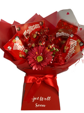 Load image into Gallery viewer, Personalised Maltesers and Maltesers truffles chocolate bouquet