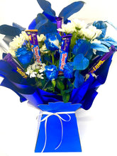 Load image into Gallery viewer, Blue fresh flowers /roses personalised bouquet with Cadbury’s chocolates