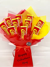 Load image into Gallery viewer, Personalised Caramac chocolate bouquet
