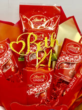 Load image into Gallery viewer, Luxury unique Personalised lindor chocolates bouquet with personalised chocolate topper