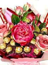 Load image into Gallery viewer, Luxury Ferrero Rocher chocolate bouquet