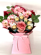 Load image into Gallery viewer, Beautiful Ferrero Rocher chocolate bouquet with real cash