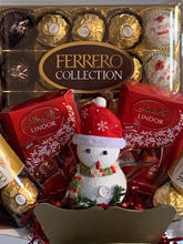 Load image into Gallery viewer, Deluxe Ferrero rocher & lindor chocolate bouquet