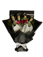 Load image into Gallery viewer, Fresh cut flowers  &amp; chocolate hand held bouquet
