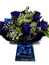 Load image into Gallery viewer, Fresh flowers, beautiful royal blue fresh roses bouquet
