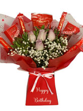 Load image into Gallery viewer, Fresh flower &amp; lindor chocolate bouquet
