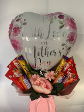 Load image into Gallery viewer, XL Mothers day balloon gifts chocolate bouquet
